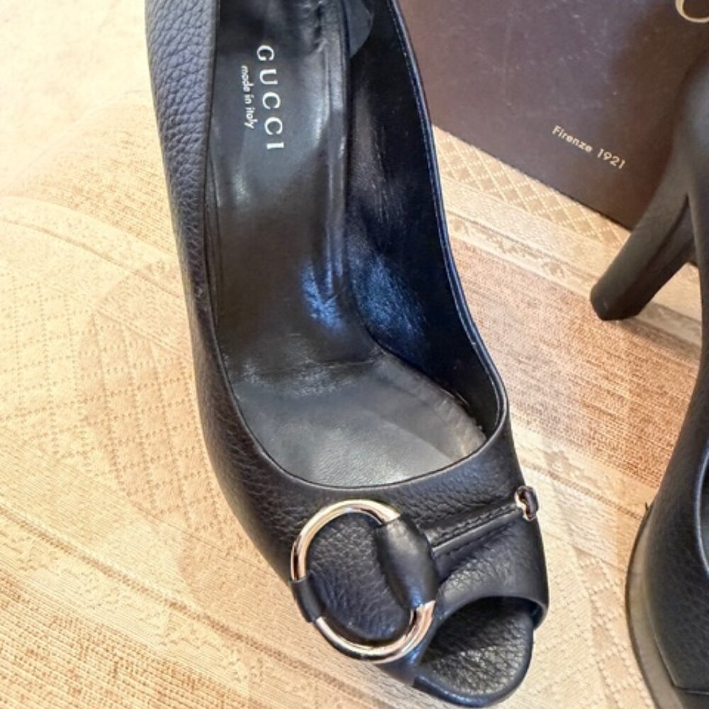 Gucci Horse bit heel